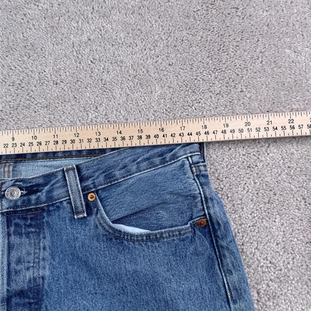 Levis 501 Jeans Mens 35x34 Blue Original Fit Button Fly Straight Cotton Denim